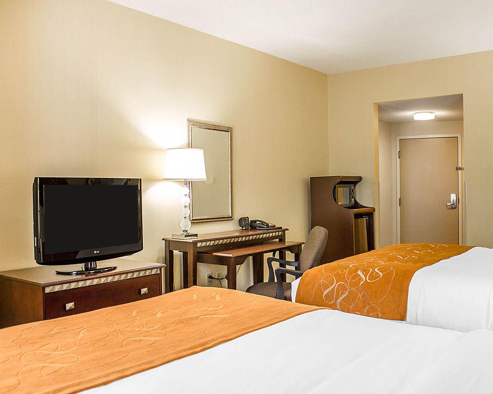 Holiday Inn - Cheshire - Southington By Ihg Exteriör bild