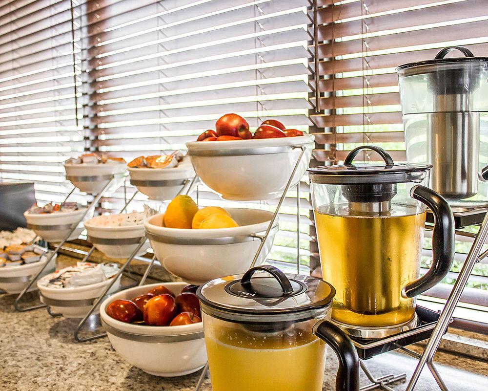Holiday Inn - Cheshire - Southington By Ihg Exteriör bild