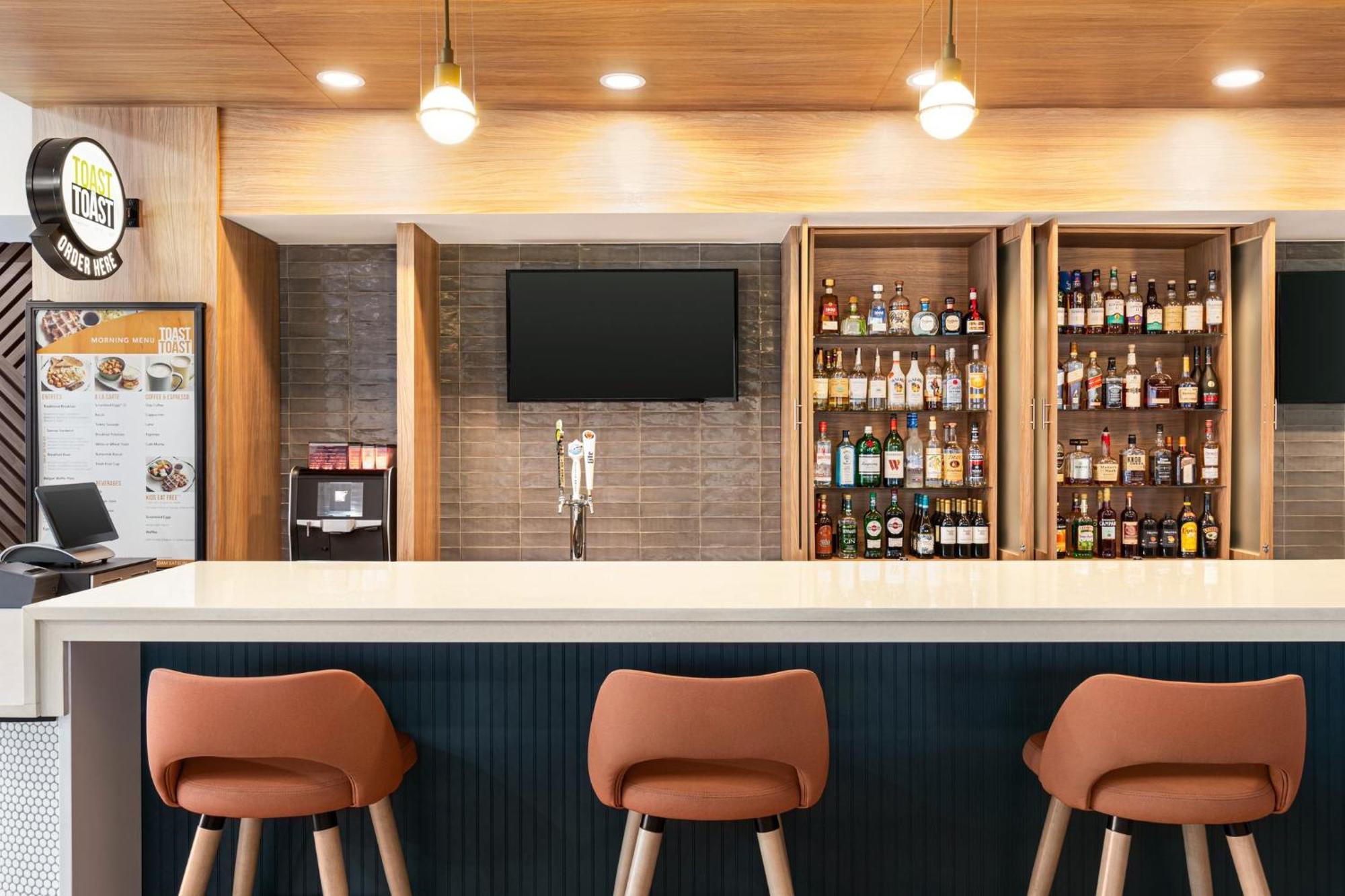 Holiday Inn - Cheshire - Southington By Ihg Exteriör bild